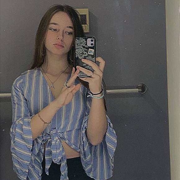 Meet your Posher, Megann - Picture 1 of 1